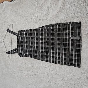 Cute Rue 21 paid dress with little side slit.